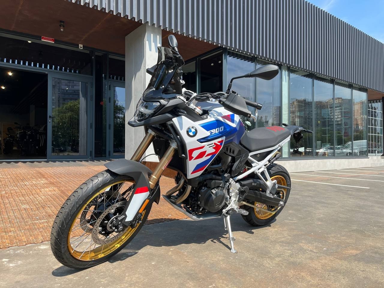 F 900 GS