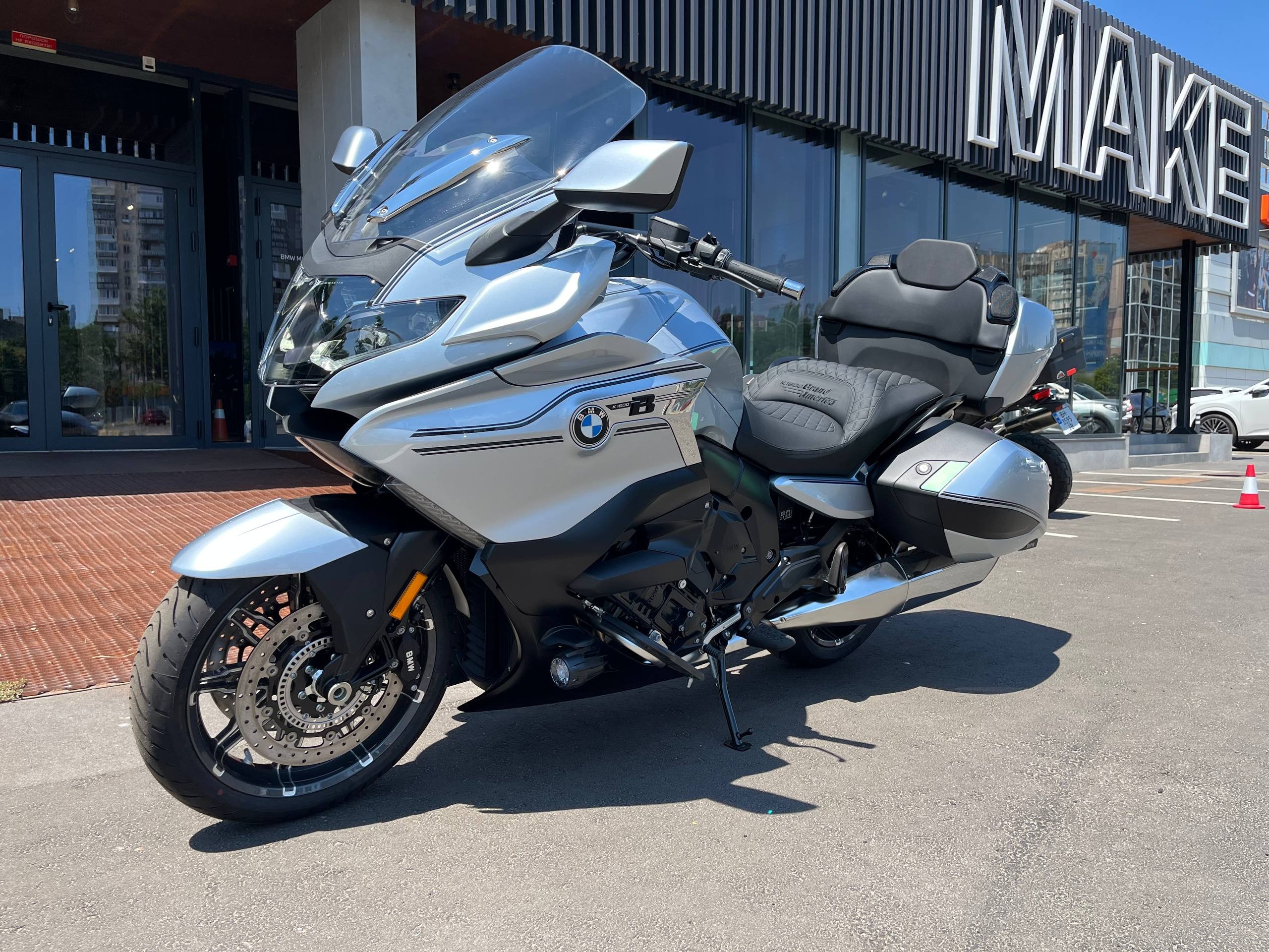 K 1600 B
