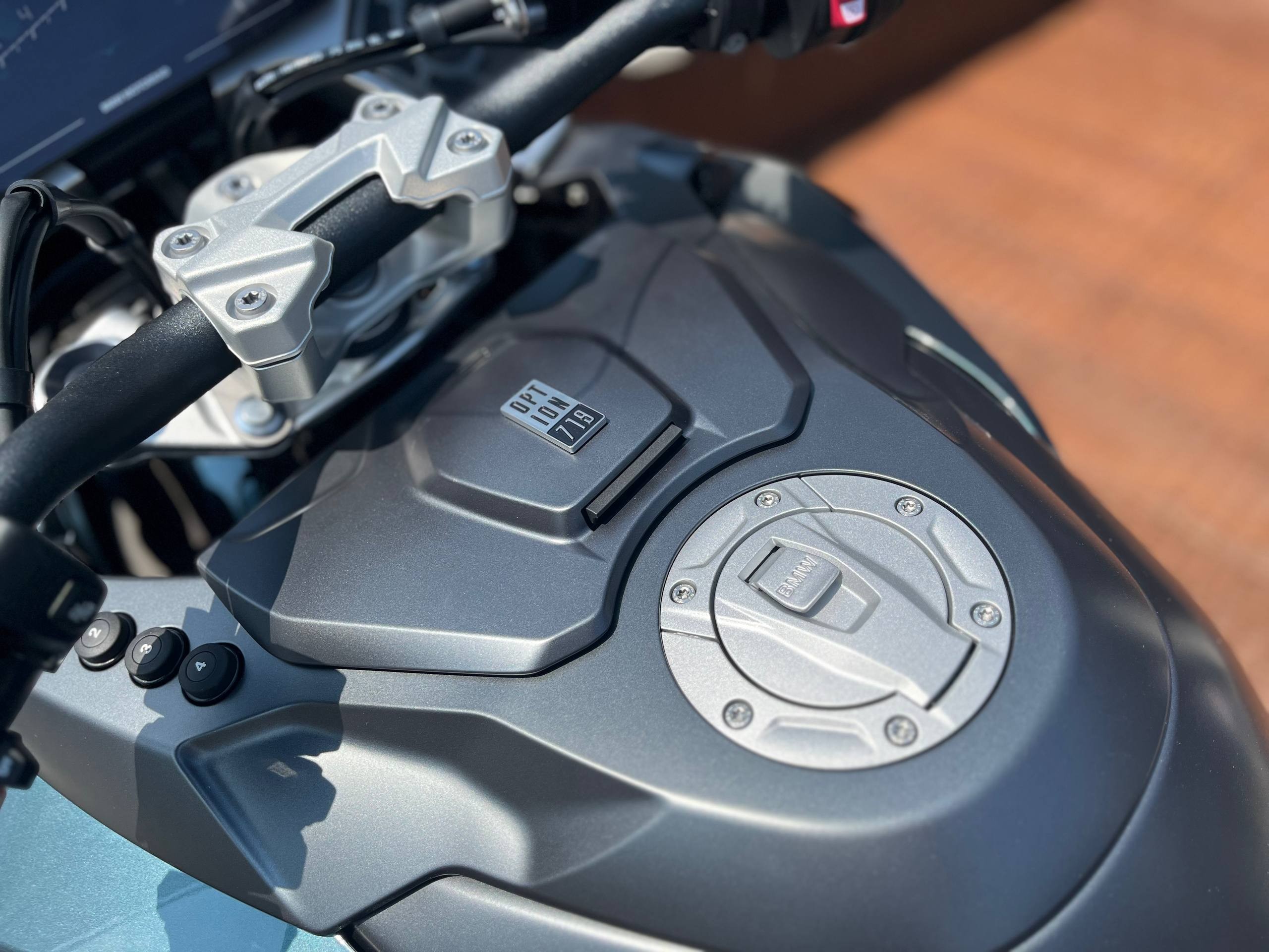 R 1300 RT