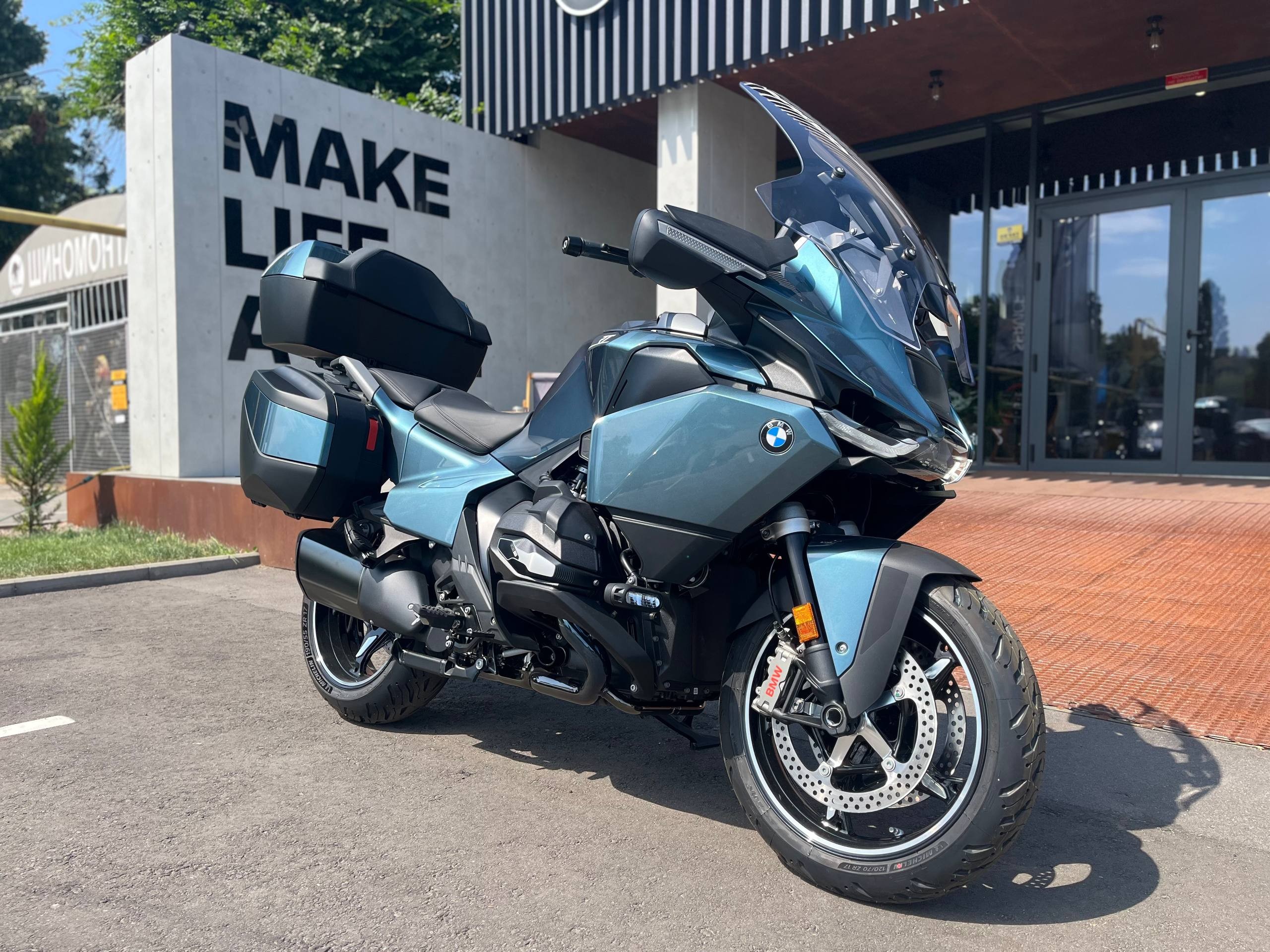 R 1300 RT