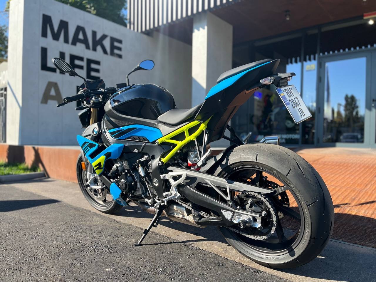 S 1000 R