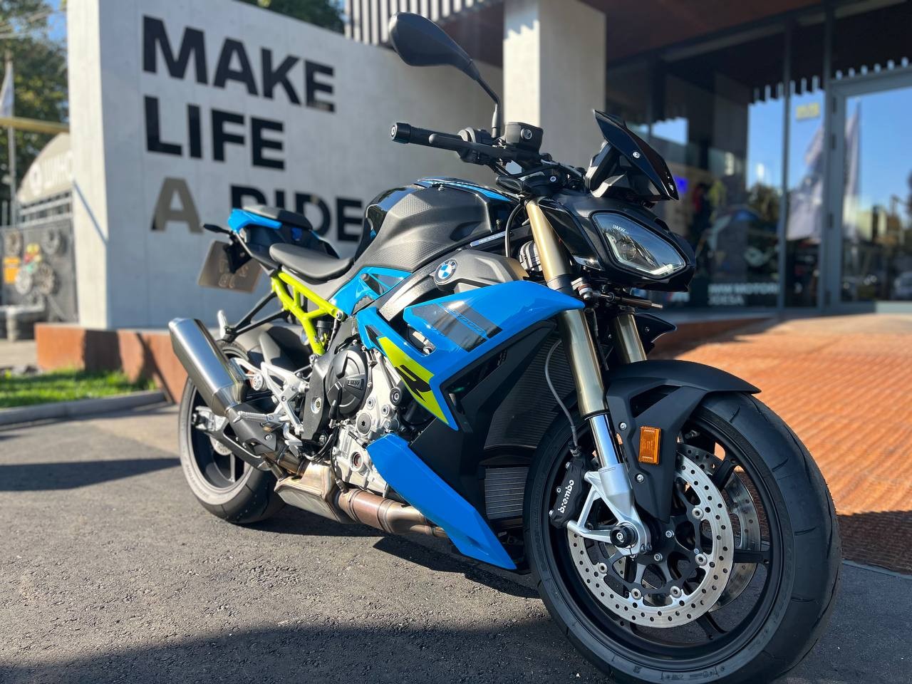 S 1000 R